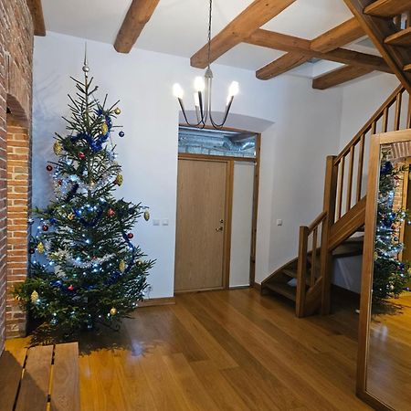 Arina Guest Apartment Kuressaare Exterior foto