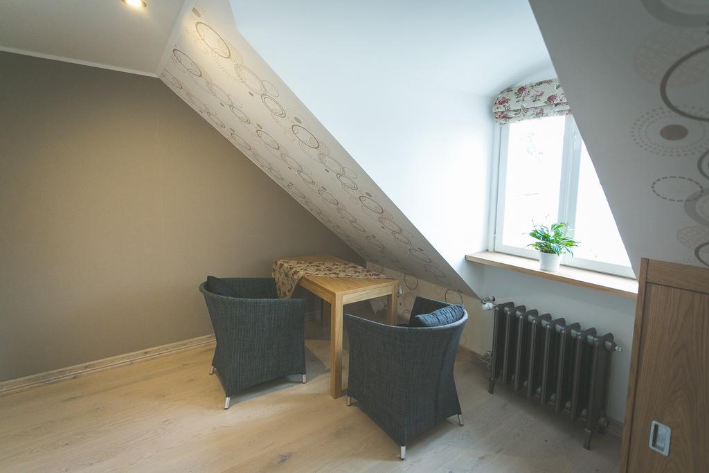 Arina Guest Apartment Kuressaare Quarto foto